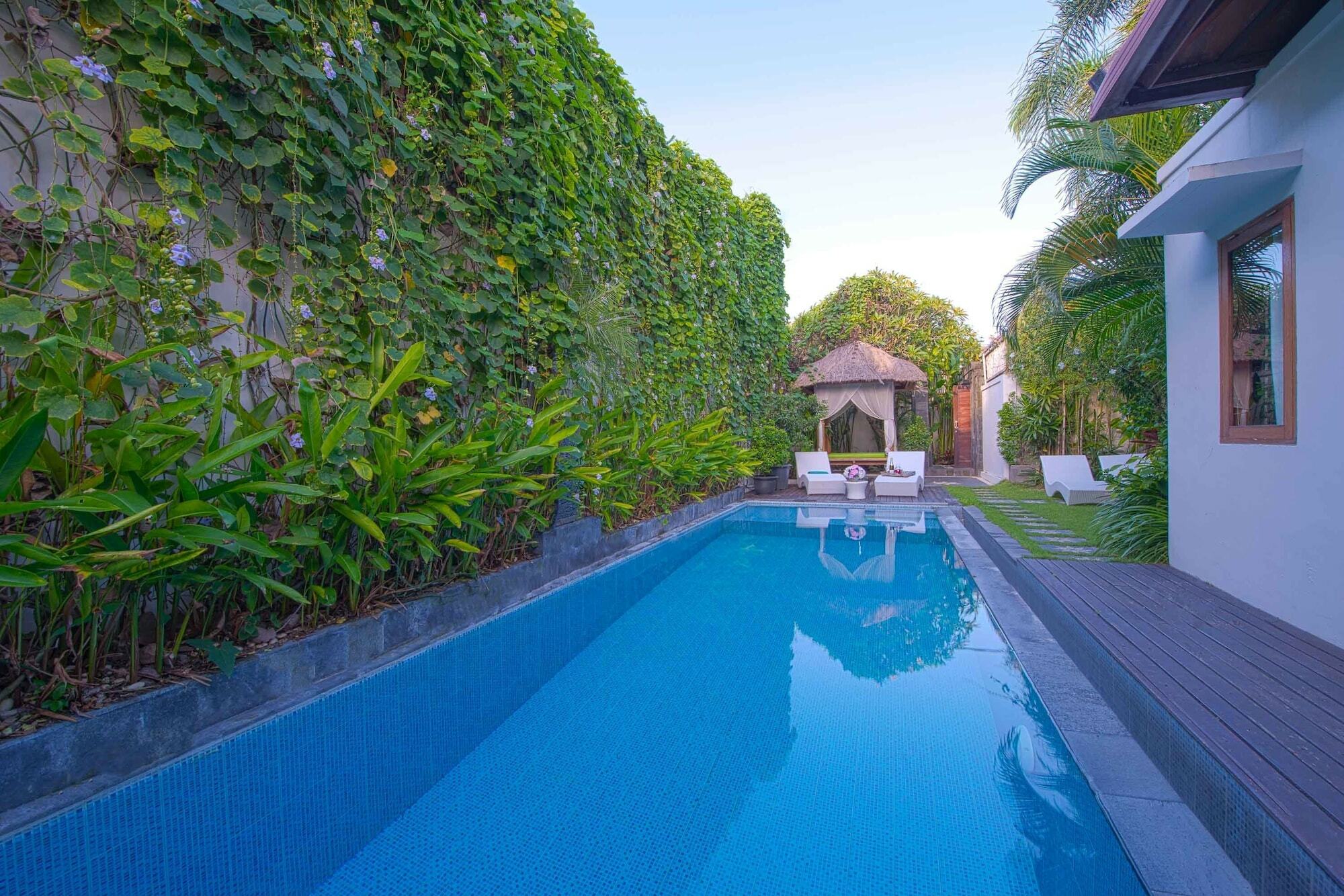 Villa Enjoy - Seminyak Center المظهر الخارجي الصورة